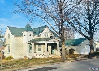 111 W Madison Avenue, Owensville, MO 65066