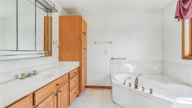 106 S 2nd Street, Alma, WI 54610