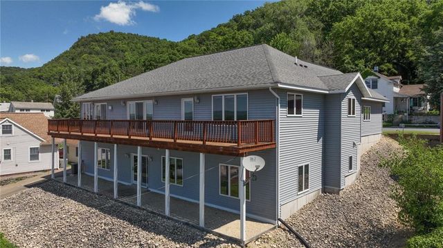 106 S 2nd Street, Alma, WI 54610