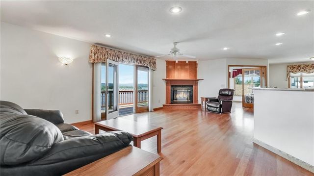 106 S 2nd Street, Alma, WI 54610