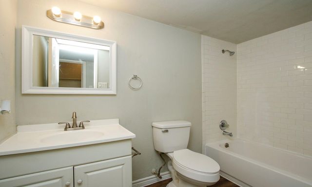 17626 Bullis Gap Drive, Hockley, TX 77447