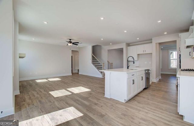 4082 Adler Circle 35, Buford, GA 30519