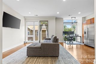 300 Magnolia Avenue 202, Charlotte, NC 28203