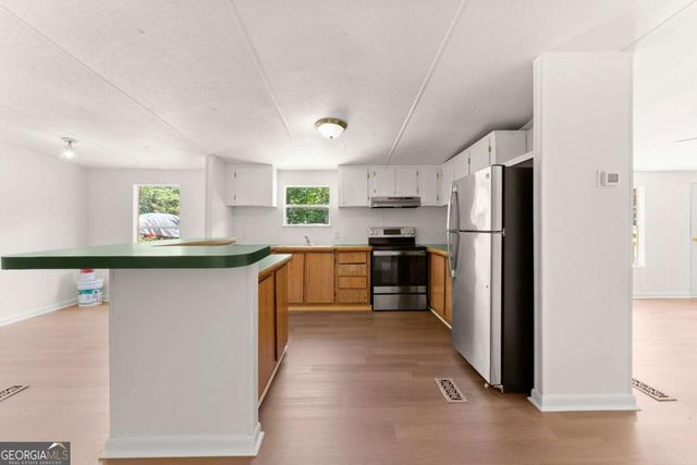 6736 Victoria Lane, Lula, GA 30554