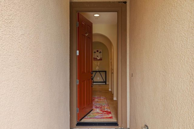 10423 Ian Ct, Stockton, CA 95209