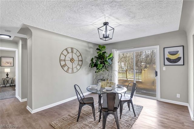 6672 Cleveland Road, Ravenna, OH 44266