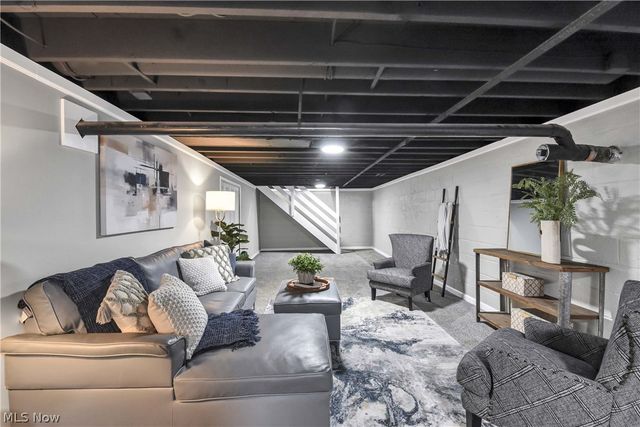 6672 Cleveland Road, Ravenna, OH 44266