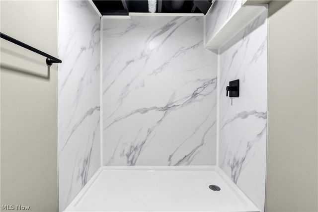 6672 Cleveland Road, Ravenna, OH 44266