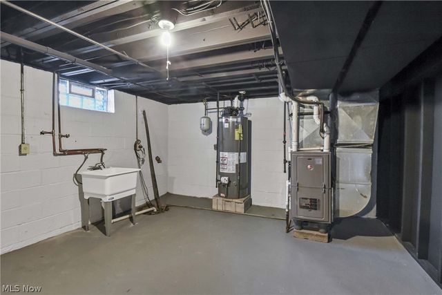 6672 Cleveland Road, Ravenna, OH 44266