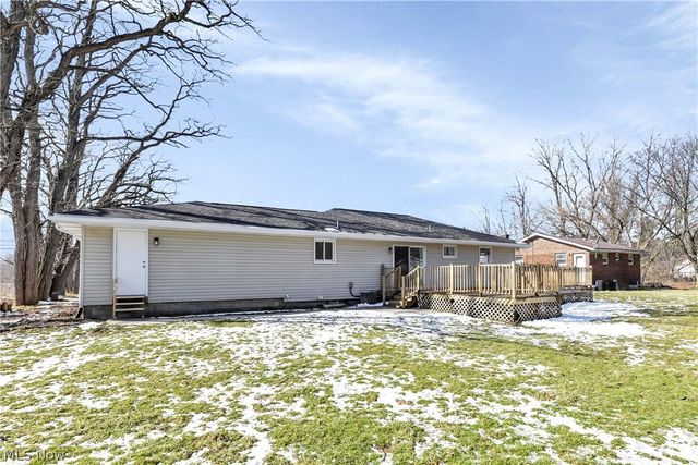 6672 Cleveland Road, Ravenna, OH 44266