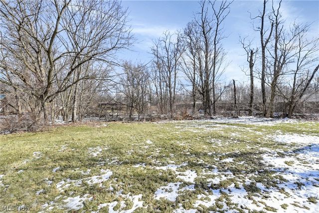 6672 Cleveland Road, Ravenna, OH 44266