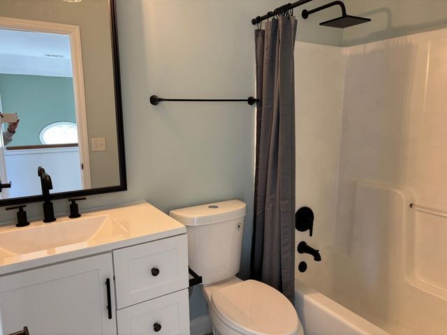 7738 Pinewood Drive, Chattanooga, TN 37421