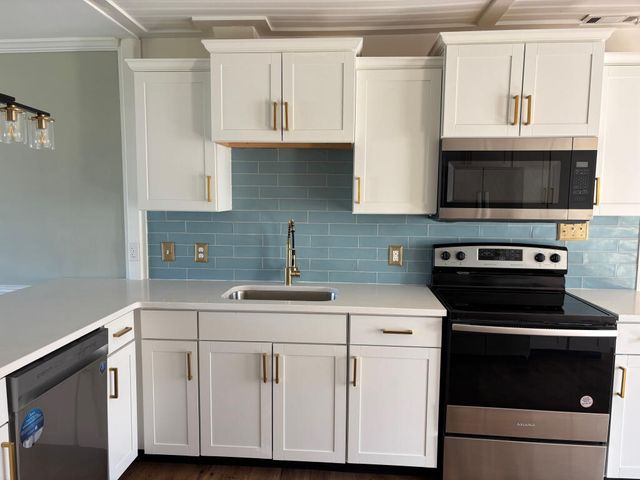 7738 Pinewood Drive, Chattanooga, TN 37421