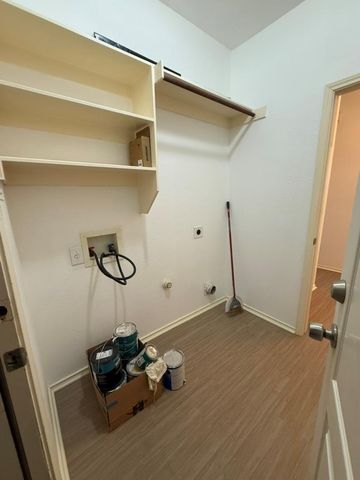 2122 Rachel LN, Round Rock, TX 78664