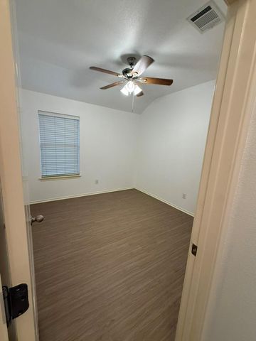 2122 Rachel LN, Round Rock, TX 78664