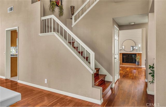 26292 Rosa, Laguna Hills, CA 92656