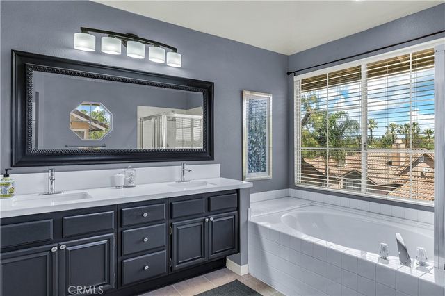 26292 Rosa, Laguna Hills, CA 92656