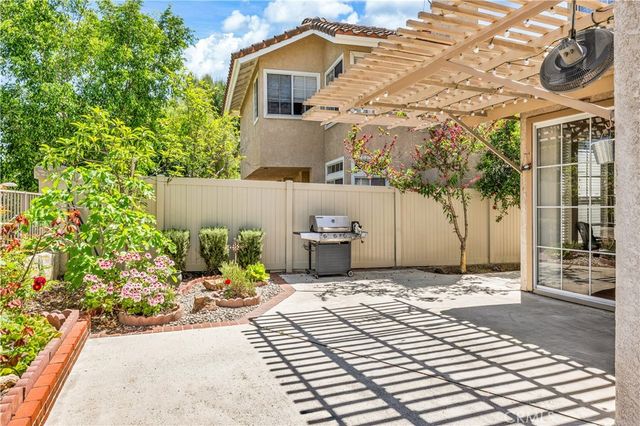 26292 Rosa, Laguna Hills, CA 92656