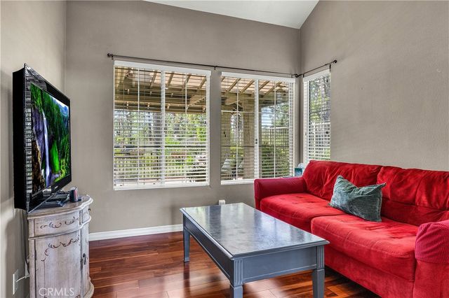 26292 Rosa, Laguna Hills, CA 92656