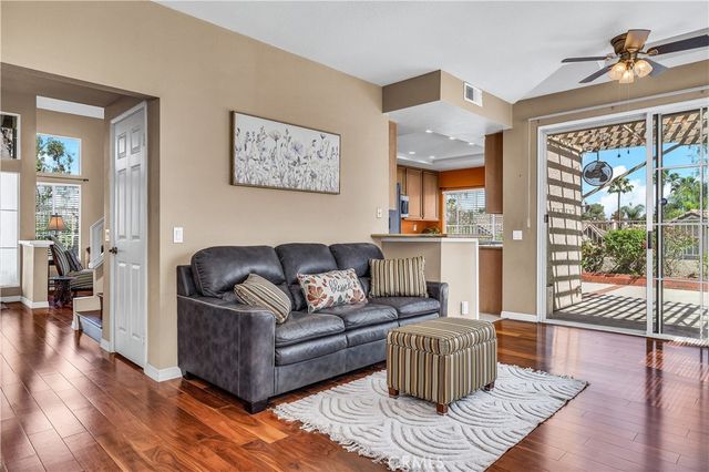 26292 Rosa, Laguna Hills, CA 92656