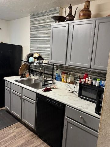 314 N Kensington Avenue, Kansas City, MO 64123