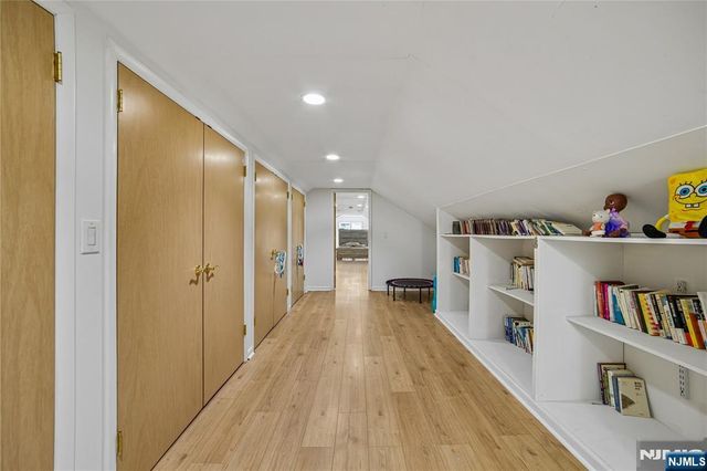 457 Summit, Norwood, NJ 07648