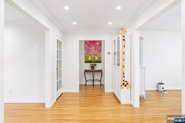 457 Summit, Norwood, NJ 07648