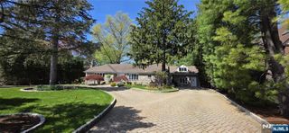 457 Summit, Norwood, NJ 07648