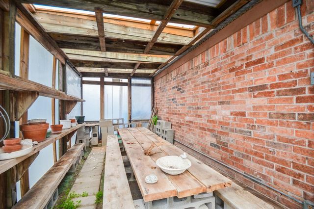 10427 Huntington Crest Drive, Houston, TX 77099