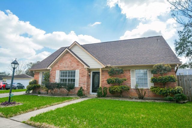 10427 Huntington Crest Drive, Houston, TX 77099