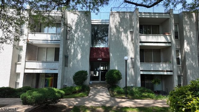 458 river road, Nutley Twp., NJ 07110