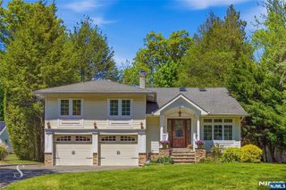 83 Norman Place, Tenafly, NJ 07670