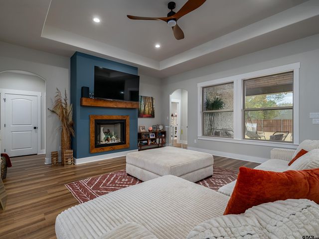 222 Serenity Dr., Bullard, TX 75757