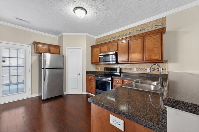 416 Kubota Dr, Murfreesboro, TN 37128