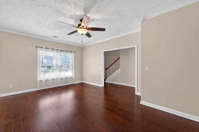 416 Kubota Dr, Murfreesboro, TN 37128