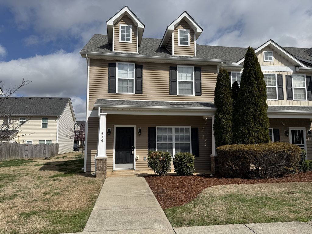 416 Kubota Dr, Murfreesboro, TN 37128