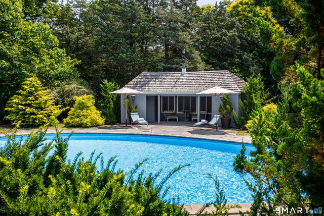 12 Gulliver Circle, Norwich, CT 06360
