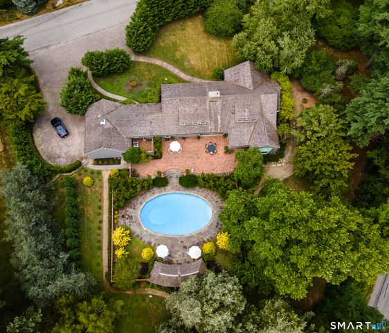 12 Gulliver Circle, Norwich, CT 06360