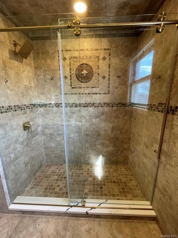 267 Seidman Place, Franklin Square, NY 11010