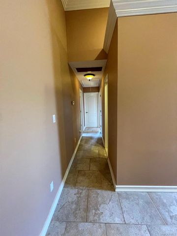 267 Seidman Place, Franklin Square, NY 11010