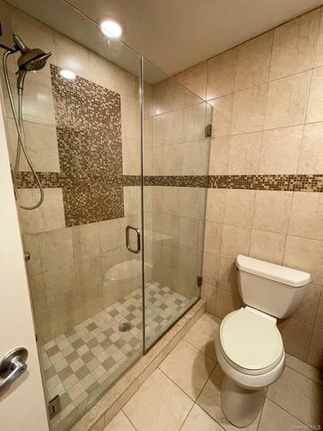 267 Seidman Place, Franklin Square, NY 11010