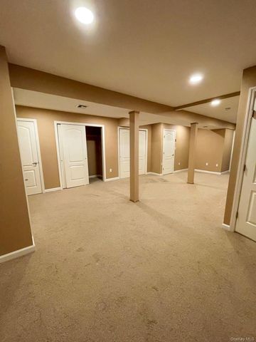 267 Seidman Place, Franklin Square, NY 11010