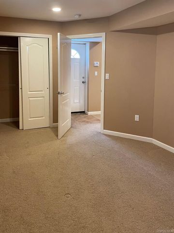 267 Seidman Place, Franklin Square, NY 11010