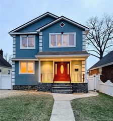 267 Seidman Place, Franklin Square, NY 11010