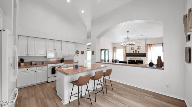 19907 N 69TH Avenue, Glendale, AZ 85308