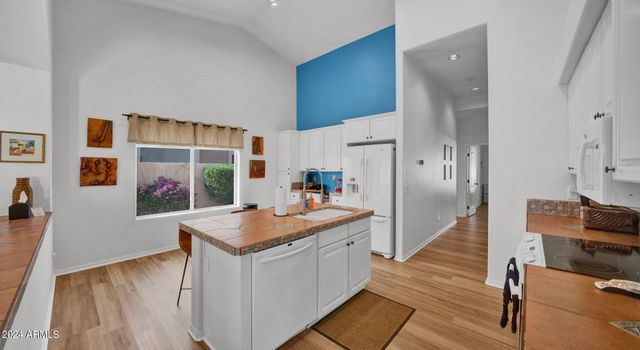 19907 N 69TH Avenue, Glendale, AZ 85308