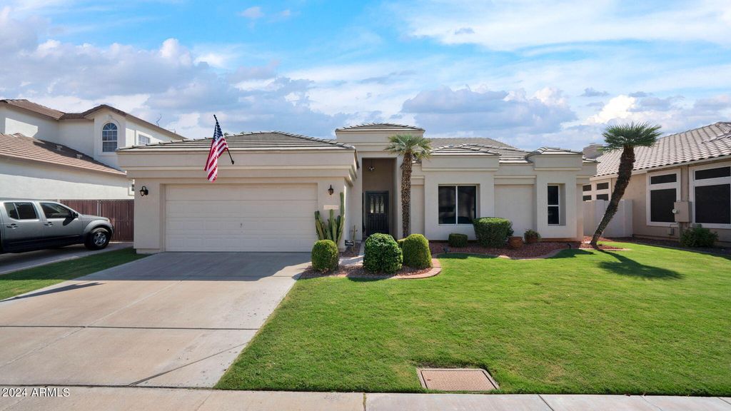 19907 N 69TH Avenue, Glendale, AZ 85308