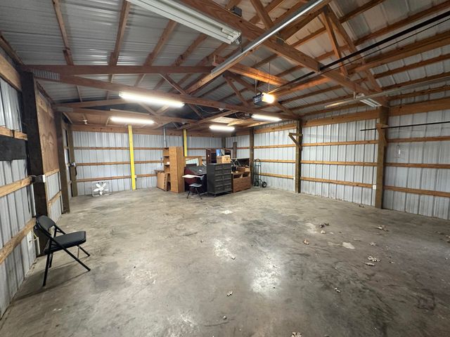 650 W 1st Street, Mountain Grove, MO 65711