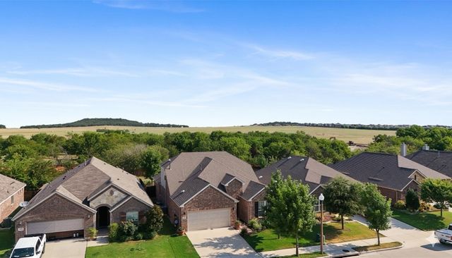 6516 Roaring Creek, Denton, TX 76226