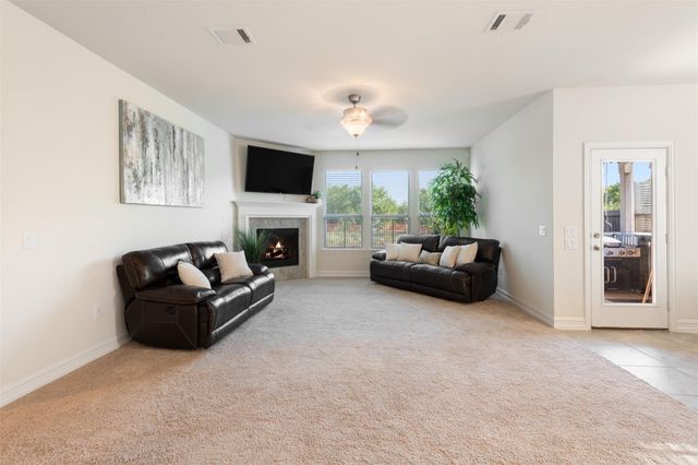 6516 Roaring Creek, Denton, TX 76226